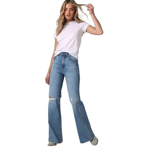 Wrangler Womens Wanderer High Rise Flare Jeans Distressed, sz 32 /14 - Picture 9 of 10